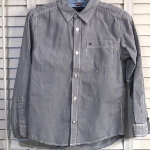 Tommy Hilfiger boys dress shirt
